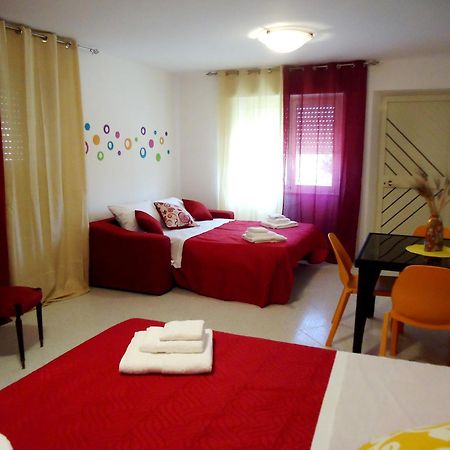 Ferienwohnung Sole E Fiori Di Sicilia Valderice Exterior foto