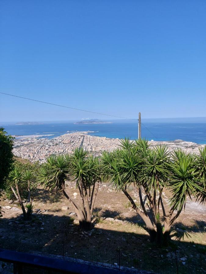 Ferienwohnung Sole E Fiori Di Sicilia Valderice Exterior foto