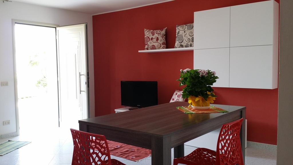 Ferienwohnung Sole E Fiori Di Sicilia Valderice Exterior foto