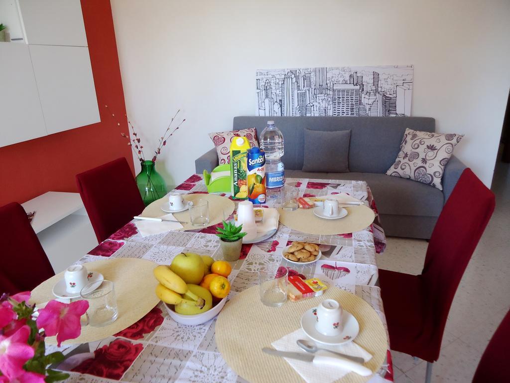 Ferienwohnung Sole E Fiori Di Sicilia Valderice Exterior foto